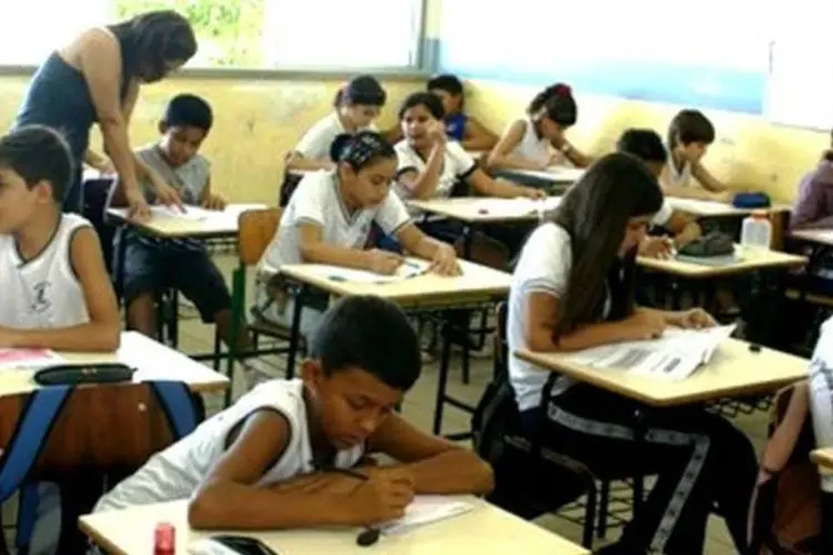
	Alunos em sala de aula de escola p&uacute;blica: Esp&iacute;rito Santo, que encabe&ccedil;a a lista brasileira do Pisa, teve 423,248 pontos de m&eacute;dia
 (ASCOM/SEED Roraima)