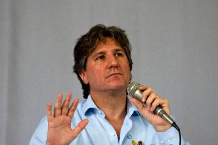 
	Amado Boudou: pol&iacute;tico est&aacute; sob suspeita de ter adquirido h&aacute; 20 anos um autom&oacute;vel mediante documenta&ccedil;&atilde;o falsa
 (Jose Cabezas/AFP)