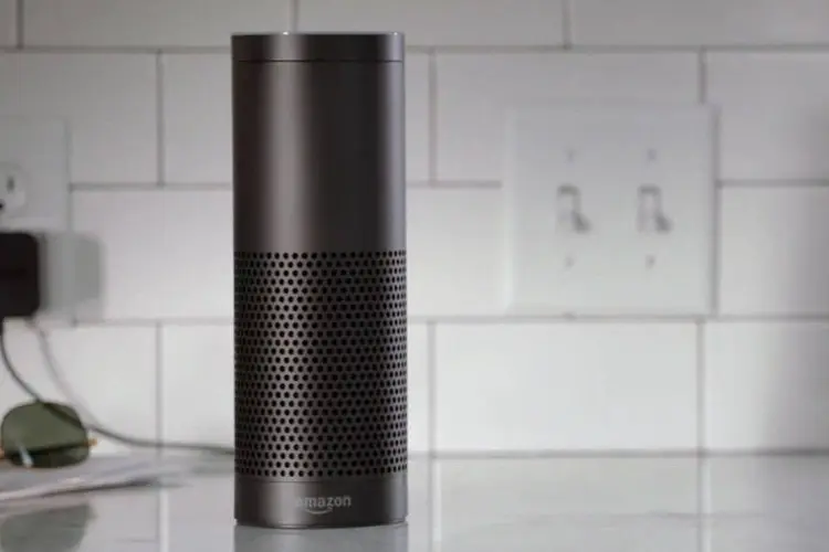 Amazon Echo: gadget estará disponível somente para convidados nas próximas semanas (Reprodução/YouTube)