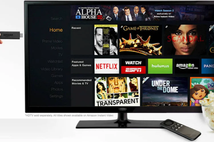 
	&quot;Fire TV Stick&quot;: conectado por entrada HDMI, ele d&aacute; acesso ao servi&ccedil;o de v&iacute;deos da Amazon
 (Reprodução/amazon.com)