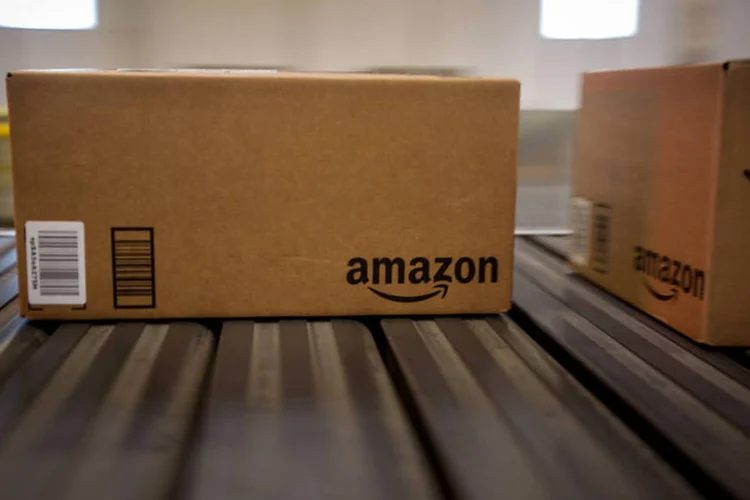 
	Amazon: a gigante do com&eacute;rcio eletr&ocirc;nico e o Facebook desbancaram a Exxon Mobil no ranking das mais valiosas
 (Michael Nagle/Bloomberg)