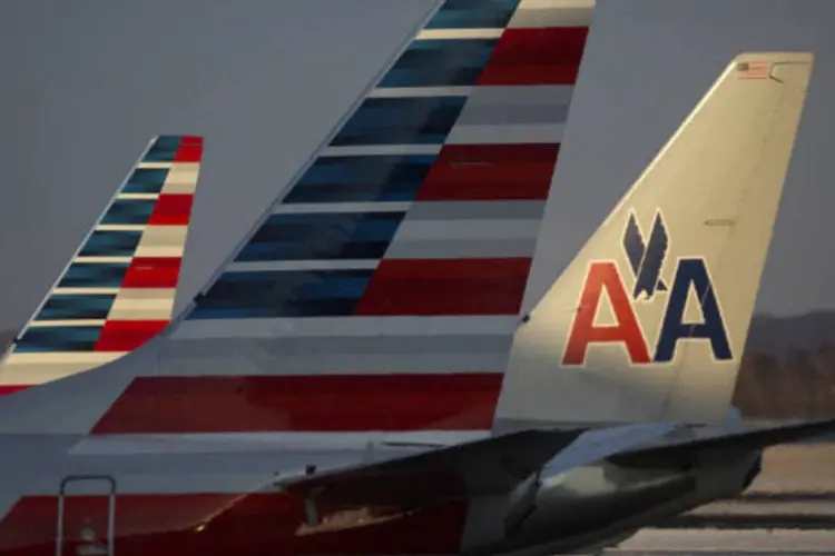 
	American Airlines: lucro do trimestre foi afetado pelo pagamento de US$ 400 milh&otilde;es em imposto de renda.
 (Bloomberg)