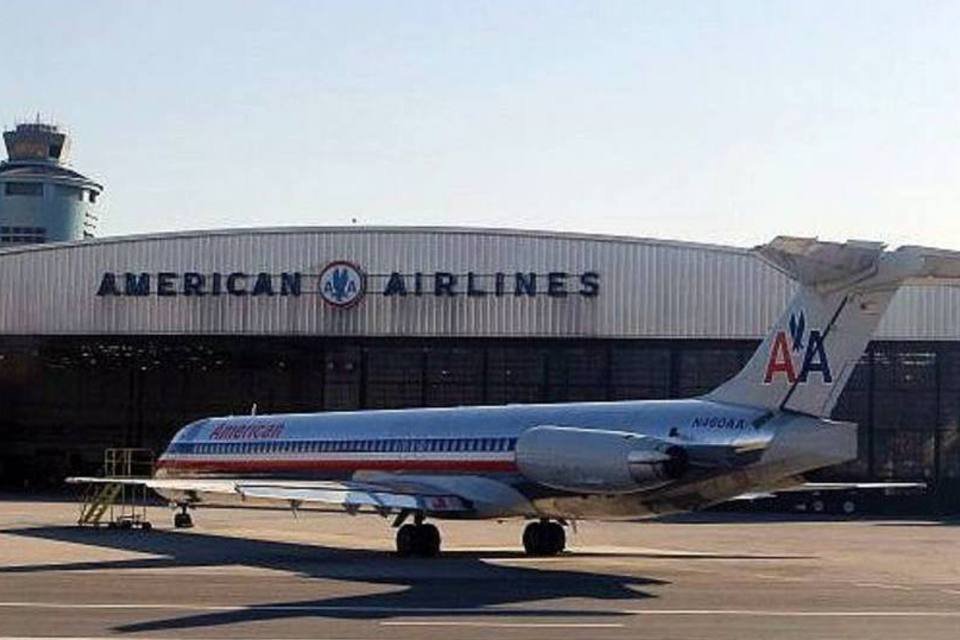 US Airways anuncia fusão com American Airlines