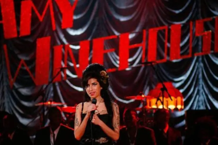 O álbum de Amy Winehouse se tornou o mais vendido após sua morte (Peter Macdiarmid/Getty Images)