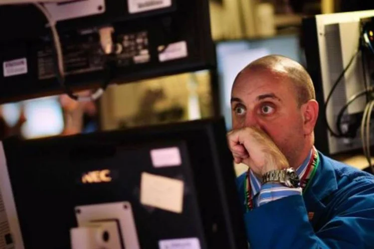 Analistas, programadores e operadores de computador estão entre os cargos para o TRE (Getty Images/EXAME.com)