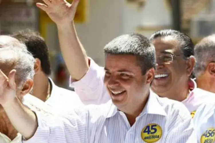 Antonio Anastasia, governador e candidato em Minas Gerais: tucano teria 57% dos votos válidos, de acordo com pesquisa (.)