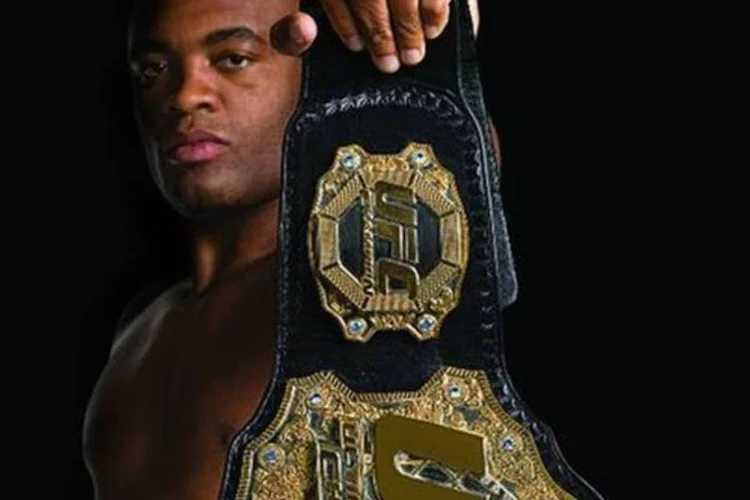
	Anderson Silva, o maior lutador de MMA da atualidade e campe&atilde;o do peso-m&eacute;dio do UFC, teve seu talento confirmado pelo ranking da marca
 (Divulgação/Anderson Silva)