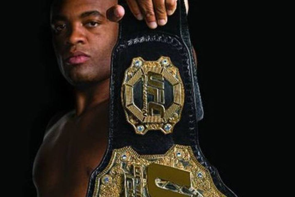 Anderson Silva é eleito melhor lutador em ranking do UFC
