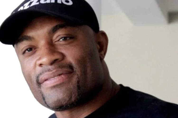 Anderson Silva: peso médio agora tem carreira assessorada por empresa de Ronaldo (Divulgação)