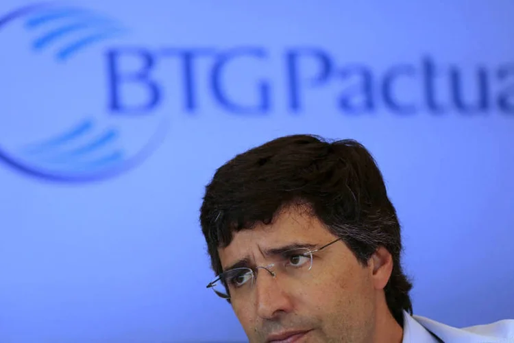 
	Andr&eacute; Esteves do BTG Pactual: movimento, no entanto, n&atilde;o t&ecirc;m rela&ccedil;&atilde;o com a queda da a&ccedil;&atilde;o do Monte dei Pasch
 (Nacho Doce/ Reuters)