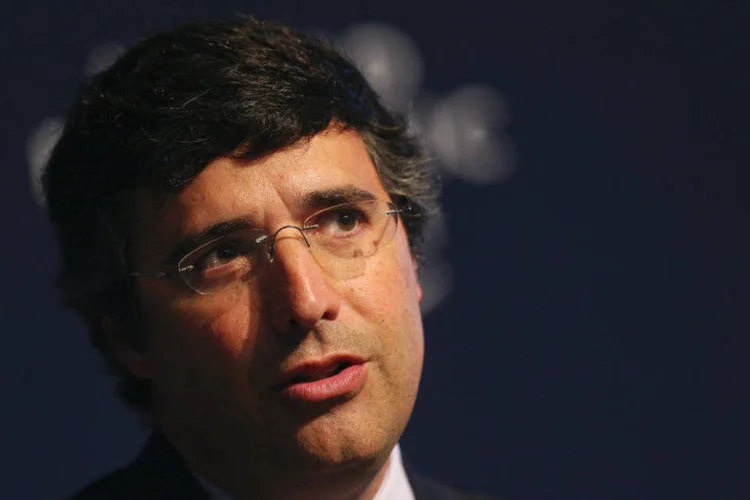
	Andr&eacute; Esteves: banqueiro, que est&aacute; em recolhimento domiciliar, s&oacute; fala com a mulher e os filhos
 (Chris Ratcliffe/Bloomberg)