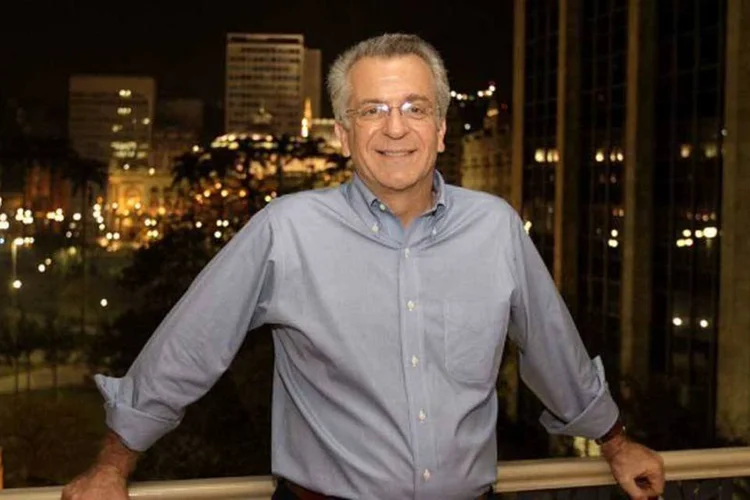 
	Andrea Matarazzo: &quot;&Eacute;ramos grupos antag&ocirc;nicos, mas ela saiu do PT e eu do PSDB&quot;
 (Matheus Valadão Lopes/Wikimedia Commons)