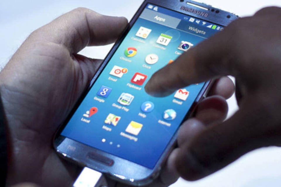 Crescimento fraco de celulares ofusca resultado da Samsung