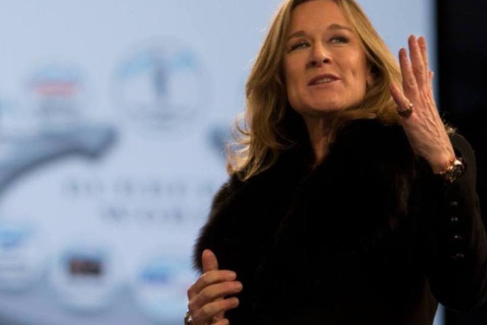 O que os anos de Angela Ahrendts na Burberry trarão à Apple