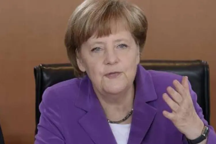 
	Merkel: os Estados Unidos e seus aliados acusam a R&uacute;ssia de atacar na S&iacute;ria principalmente os opositores do presidente Bashar Al Assad
 (Clemens Bilan/AFP)