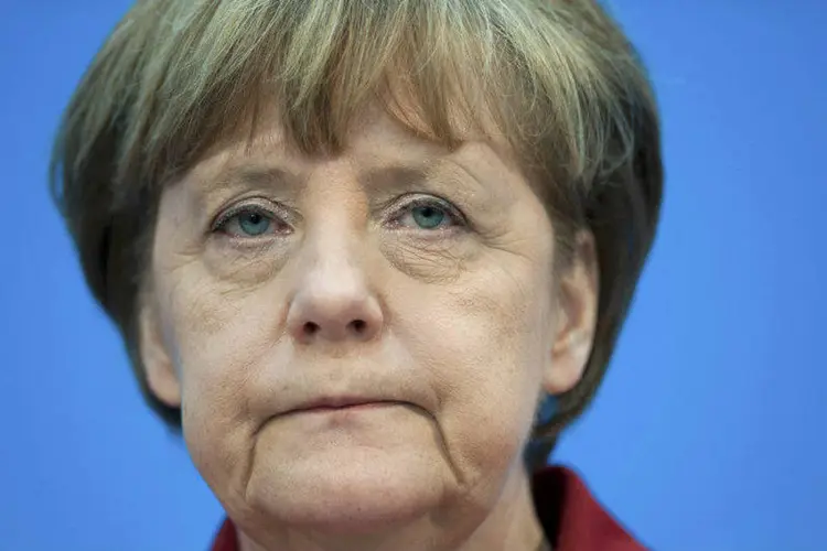 
	Chanceler alem&atilde;, Angela Merkel: foi uma queda excepcionalmente brusca em um m&ecirc;s
 (Stefanie Loos/Reuters)