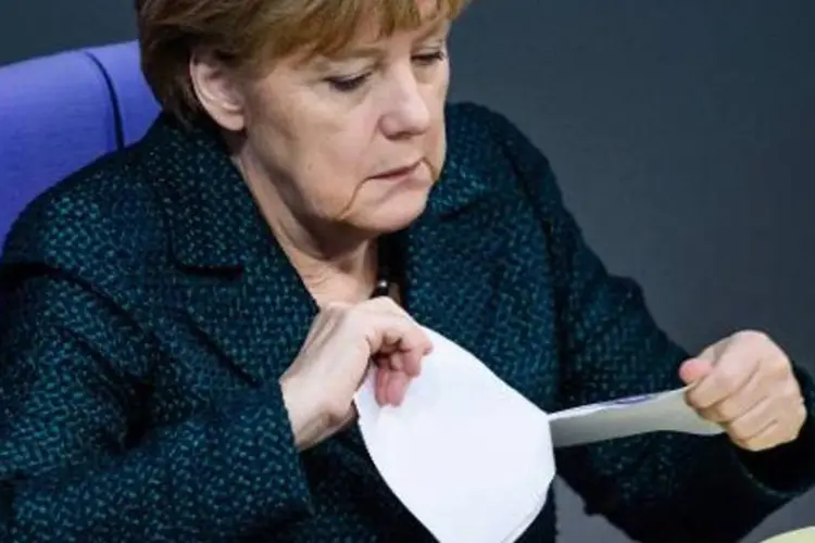 
	A chanceler alem&atilde;: medida adotada pelo governo de Angela Merkel
 (Clemens Bilan/AFP)