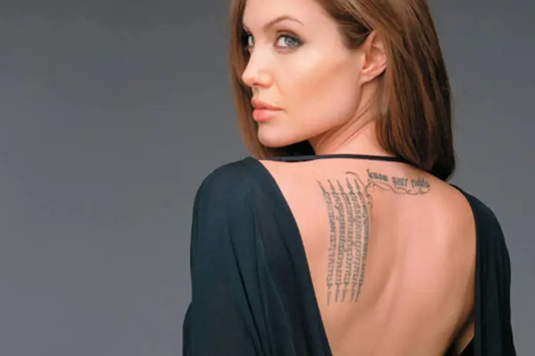 Angelina Jolie em divulgação do filme "Salt", de Phillip Noyce.  (Patrick Demarchelier/Divulgação)