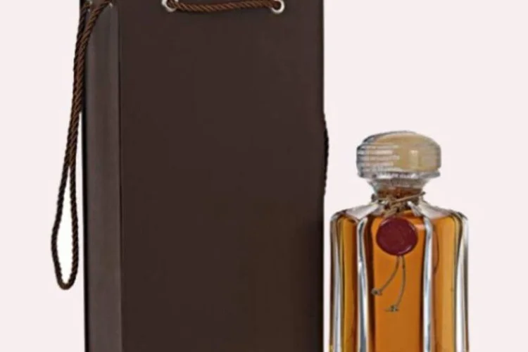 Angelina série A: cachaça terá lote especial com apenas 100 garrafas (Divulgação)