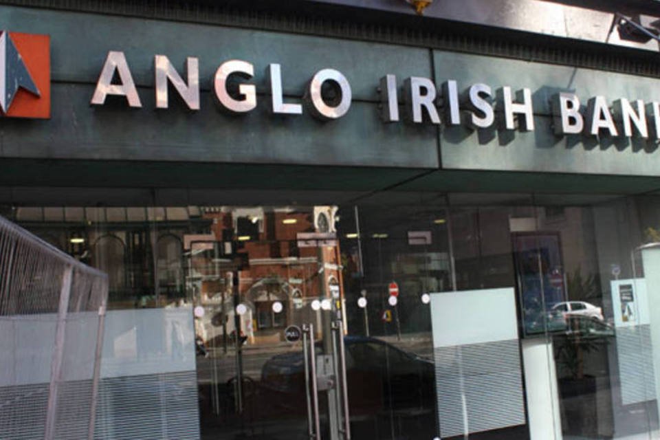 Ex-diretor de finanças do Anglo Irish Bank é preso