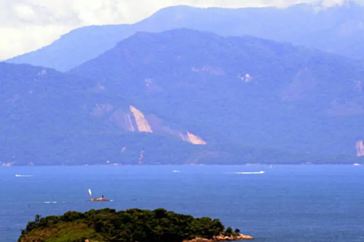 Vista de Angra dos Reis, no Rio de Janeiro: a aeronave caiu no mar (Roosewelt Pinheiro/ABR)