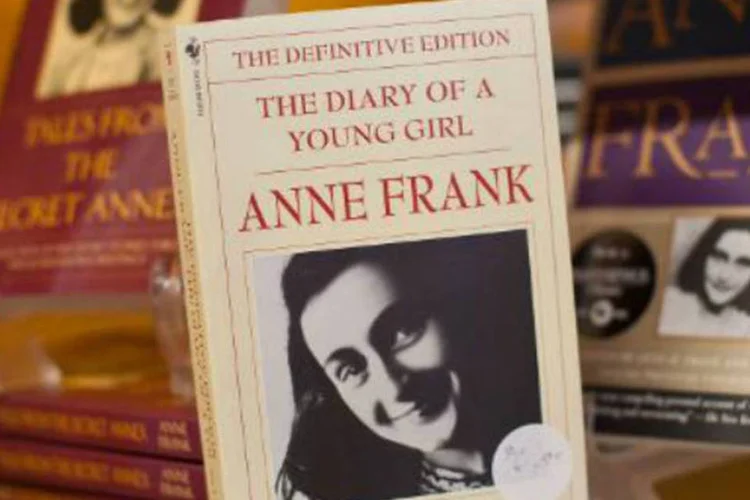 Diário de Anne Frank: o livro tornou-se o maior clássico da literatura do holocausto (Andrew Burton/AFP/AFP)