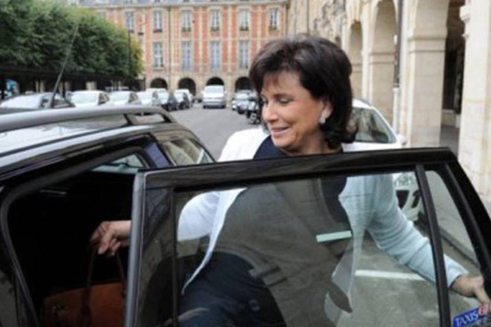 Ex-mulher de Strauss-Kahn sai em defesa de Hollande