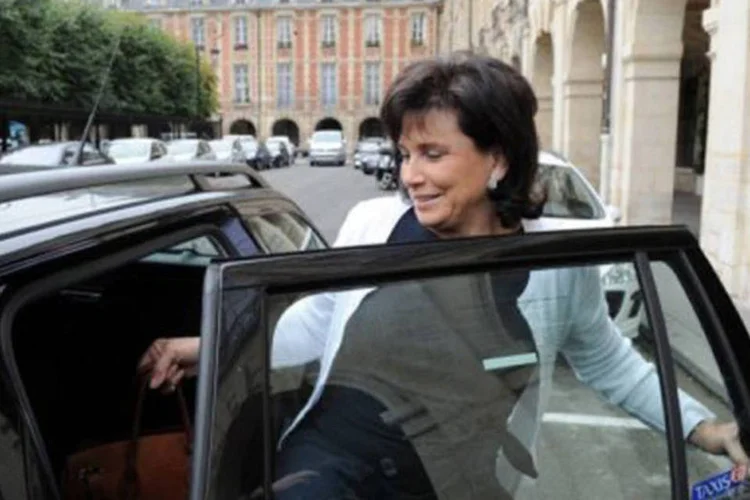 Anne Sinclair apresentará na próxima segunda-feira a versão francesa do Huffington Post
 (Mehdi Fedouach/AFP)