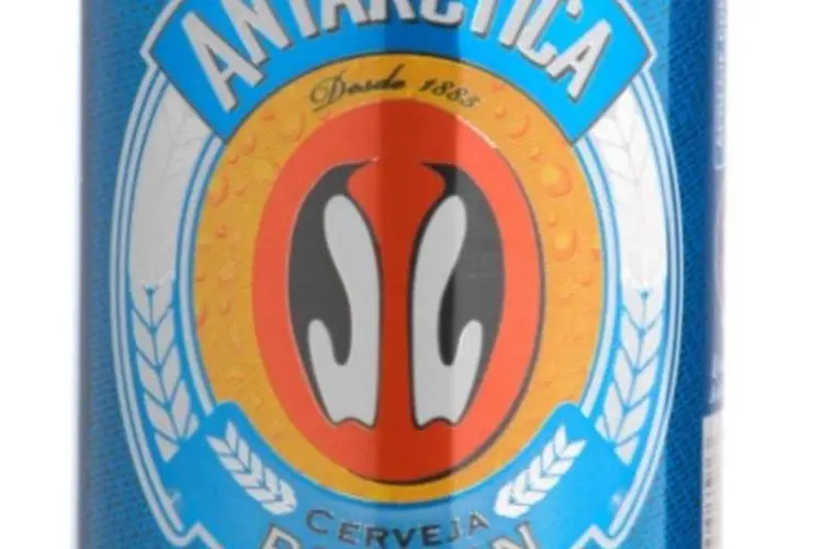 Com a assinatura "Boa é Antarctica. A cerveja da Diretoria", a marca líder no Rio de Janeiro quer valorizar e fortalecer o vínculo com seu consumidor (.)