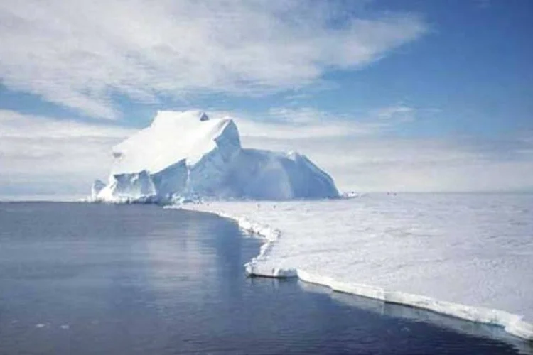 Gelo Polar: concentrações de dióxido de carbono na atmosfera atingiram um nível recorde (Wikimedia Commons/Wikimedia Commons)
