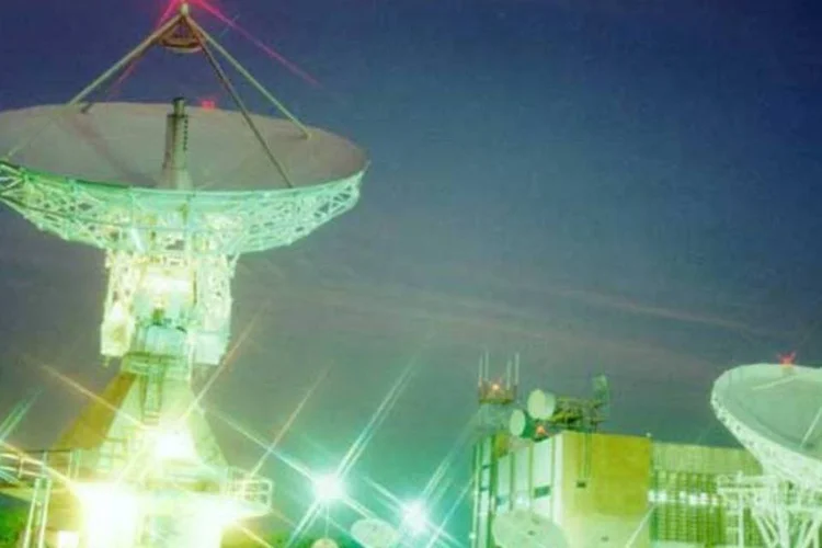 
	Antenas de telefonia: companhias que venceram leil&atilde;o de frequ&ecirc;ncias 4G de telecomunica&ccedil;&otilde;es m&oacute;veis ter&atilde;o que empregar pelo menos 60% de equipamentos nacionais na infraestrutura das redas
 (Divulgação)