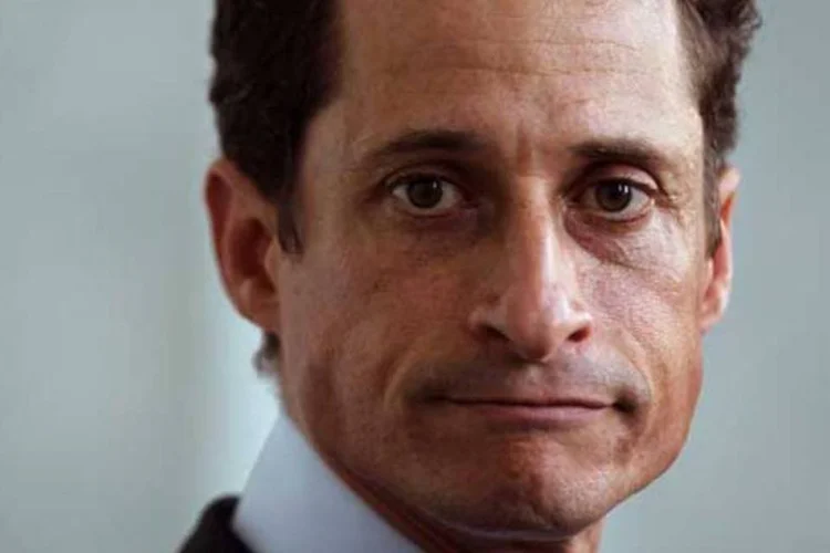 Anthony Weiner, deputado norte-americano e praticante do sexting: postou fotos apenas de cueca no Twitter (Getty Images)