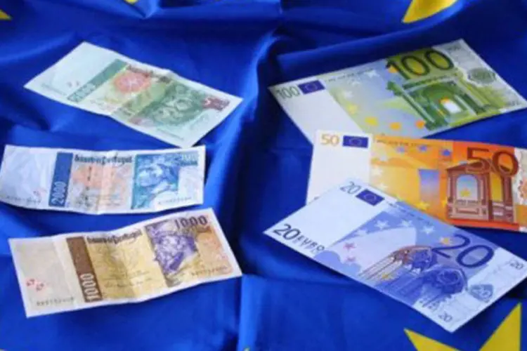 O país está sob a ajuda financeira da UE e do FMI desde maio de 2011 (©AFP/arquivo / Thomas Coex)