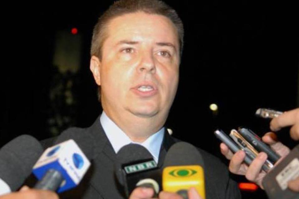 STF arquiva inquérito contra senador Antonio Anastasia