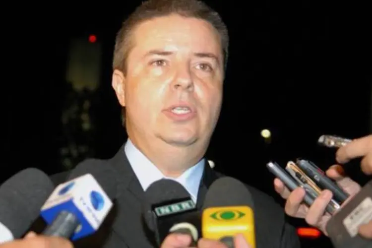 
	Antonio Anastasia foi reeleito governador de Minas Gerais: ele j&aacute; &eacute; apontado como candidato &agrave; prefeitura de Belo Horizonte em 2016
 (Renato Araujo/AGÊNCIA BRASIL)
