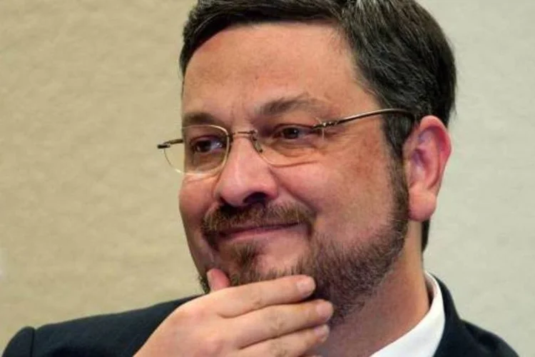 O advogado reconheceu que a situação poderia ser esclarecida pelo aprofundamento das apurações sobre a ligação dos laranjas com a imobiliária que aluga o imóvel, mas lembra que a iniciativa não pode ser atribuída a Palocci (Wikimedia Commons)
