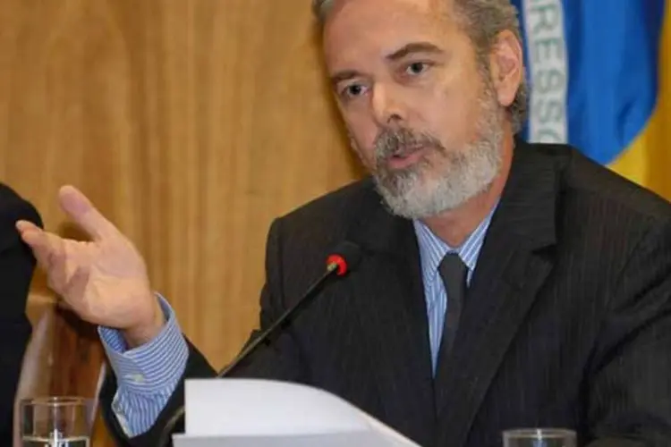 O ministro das Relações Exteriores, Antonio Patriota, ocupa a presidência do Conselho de Segurança da ONU (Renato Araújo/AGÊNCIA BRASIL)