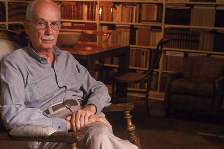 Antonio Candido: seu corpo está sendo velado no Hospital Albert Einstein (Andre Penner/VEJA)