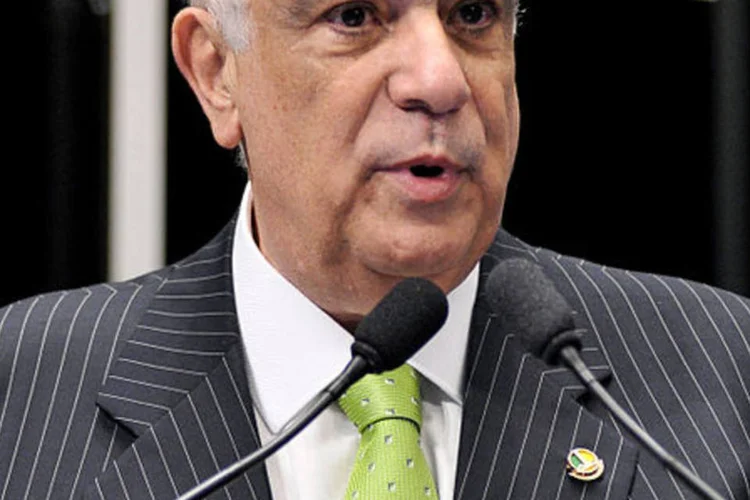 
	Antonio Carlos Rodrigues: &quot;v&aacute;rias obras do pa&iacute;s v&atilde;o parar (...) N&atilde;o posso esconder o que est&aacute; acontecendo&quot;
 (Wikicommons)