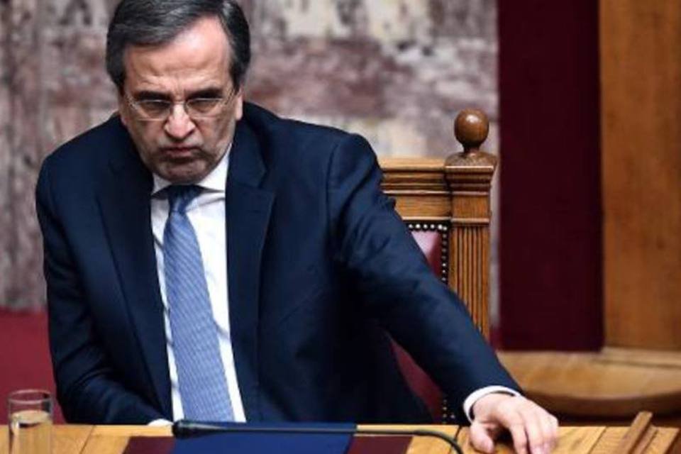 Grécia dissolve parlamento para realizar eleições em janeiro
