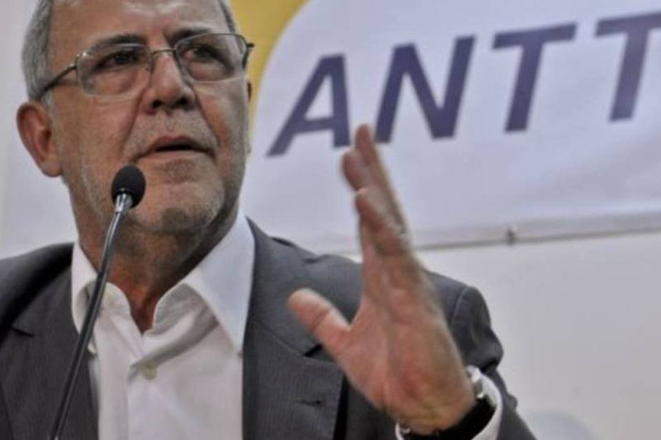 Governo fará investimentos em portos mesmo sem MP, diz EPL