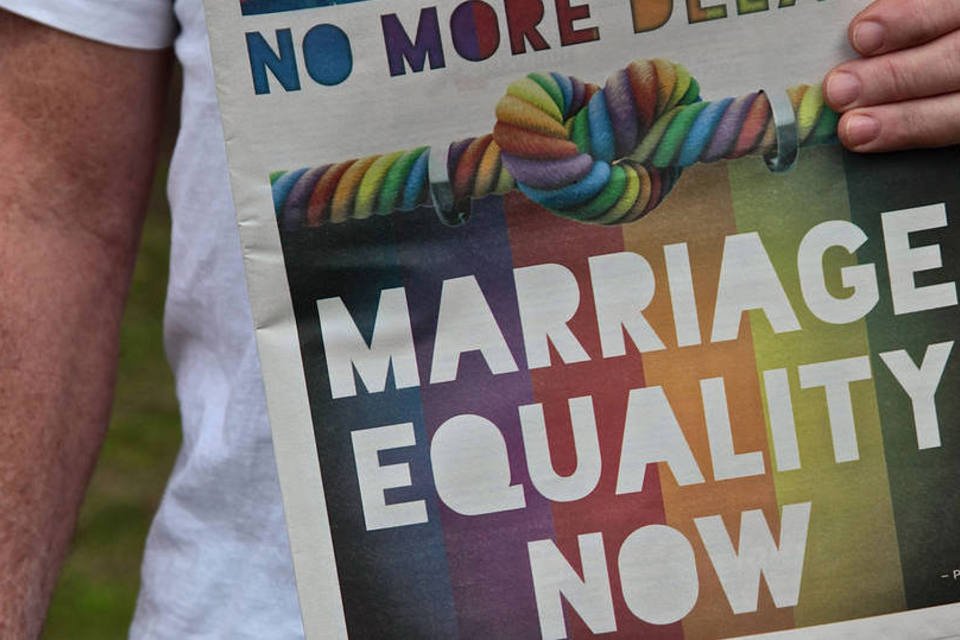 Tribunal chinês rejeita matrimônio de casal gay
