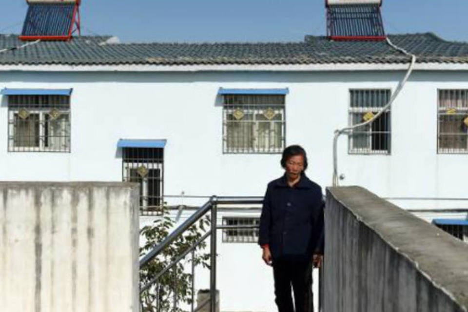 Removidos à força, trabalhadores ficam desamparados na China