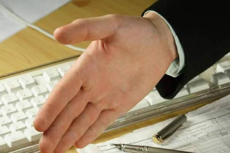 
	Toutatis une suas opera&ccedil;&otilde;es com companhia americana
 (Dreamstime.com)