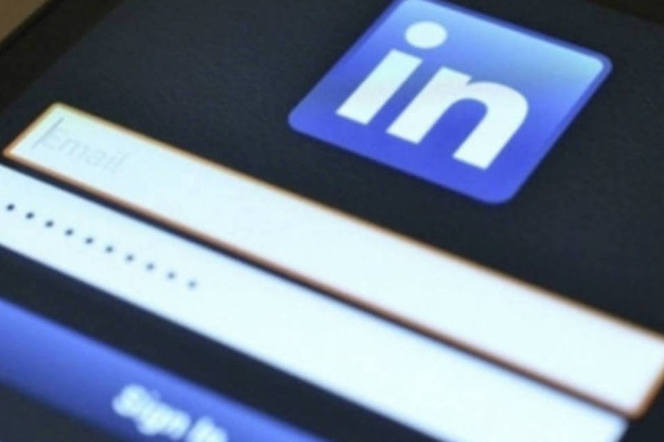 LinkedIn nega acusações de ter hackeado e-mails de usuários
