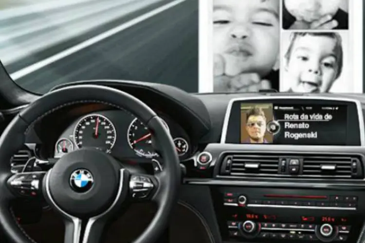 App da BMW: com base nos fatos mais relevantes da timeline de cada usuário, aplicativo simula viagem a bordo de veículo da marca alemã (Reprodução)