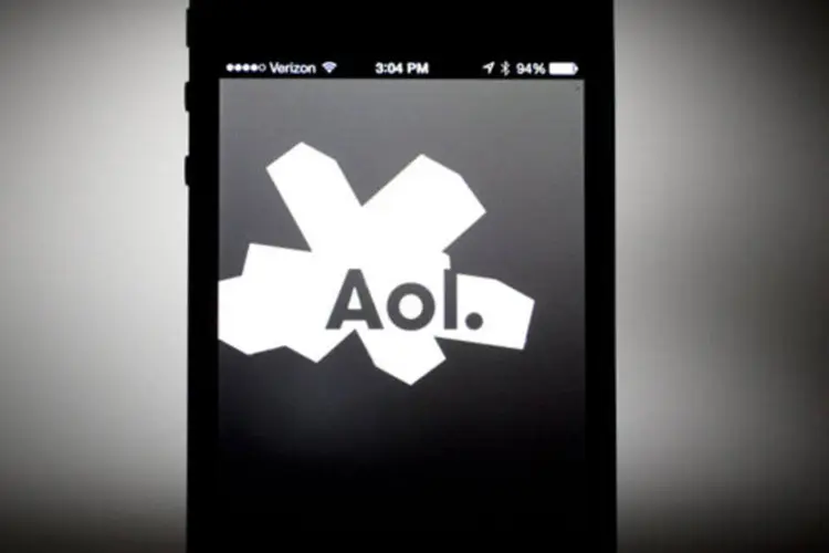 
	Aplicativo da Aol em um smartphone: receita com publicidade saltou 23% para US$ 507 milh&otilde;es com o forte crescimento de sua rede para terceiros
 (Andrew Harrer/Bloomberg)
