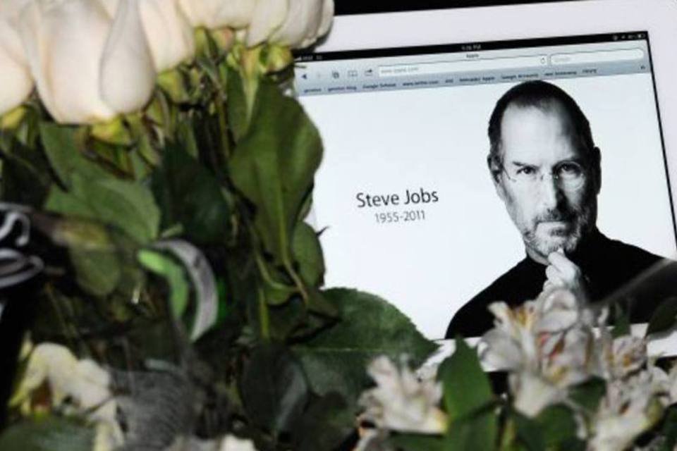 Lojas da Apple no mundo todo ficam de luto após morte de Jobs