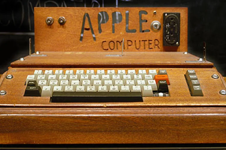 
	O computador Apple I
 (Ed Uthman)