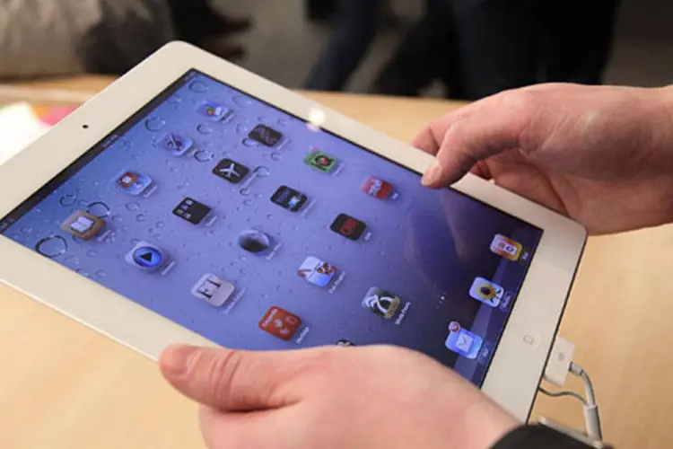O iPad 2 chega hoje a Canadá, México, Austrália, Nova Zelândia e Europa (Mario Tama / Getty Images)